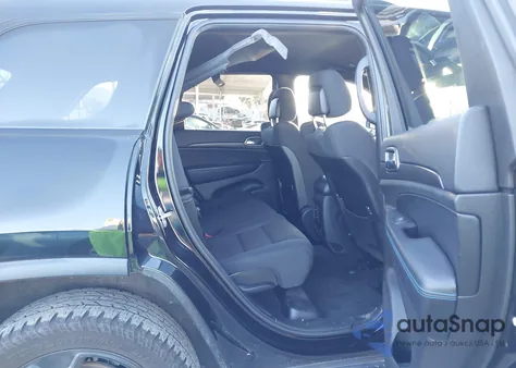 2018 Jeep Grand Cherokee Upland 4X4 z USA, uszkodzony, nr VIN 1C4RJFAG9JC477187